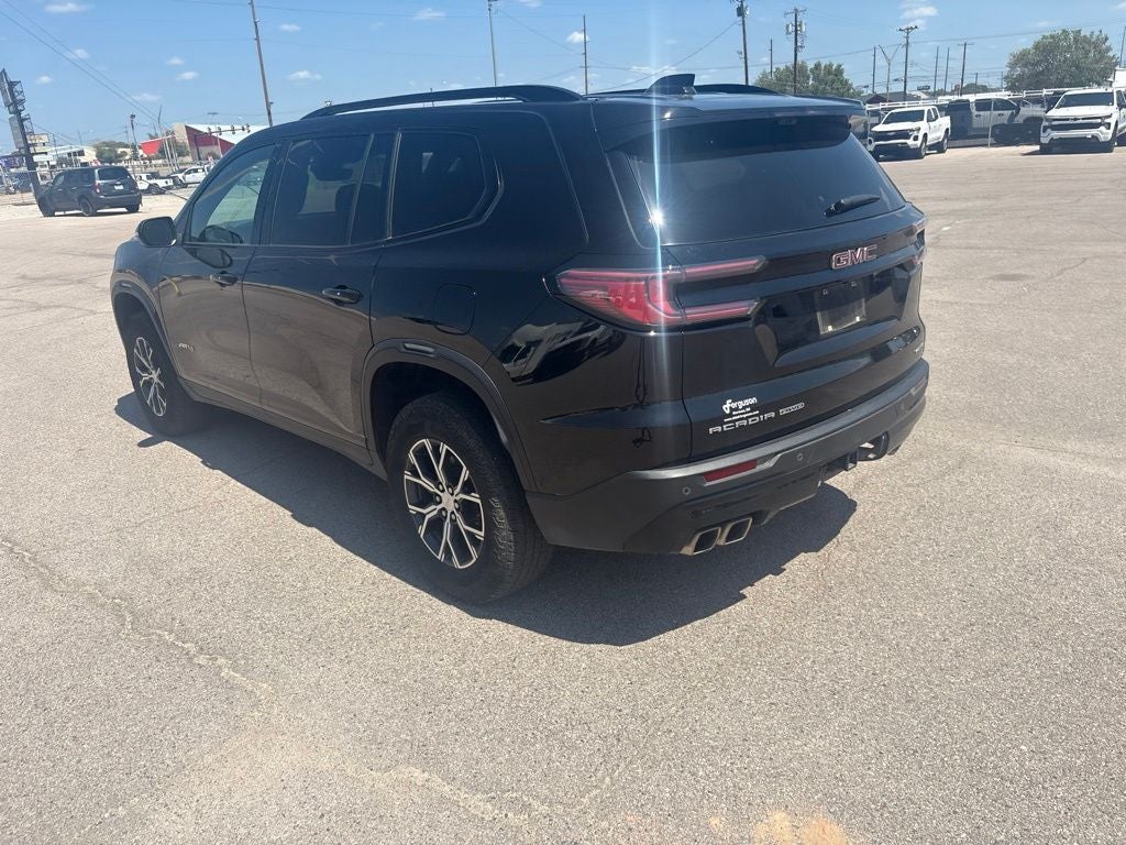 2024 GMC Acadia AT4