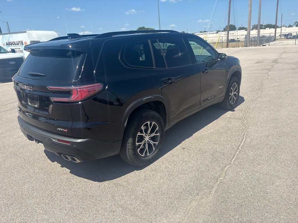 2024 GMC Acadia AT4