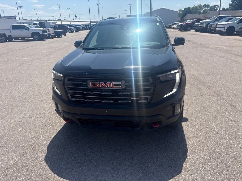 2024 GMC Acadia AT4