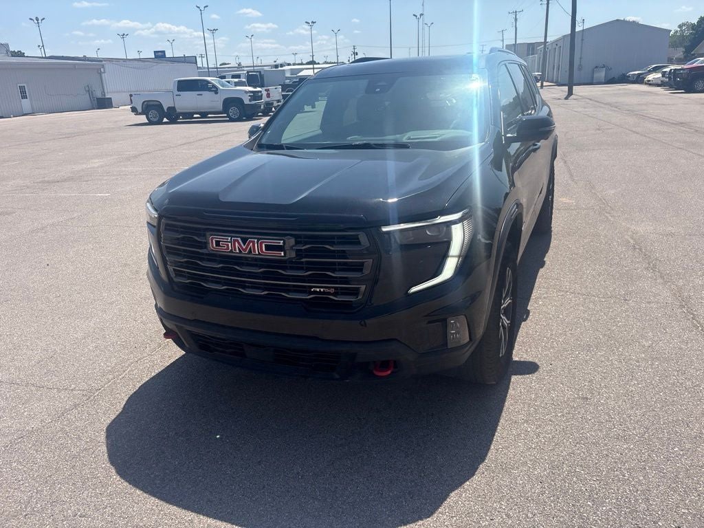 2024 GMC Acadia AT4
