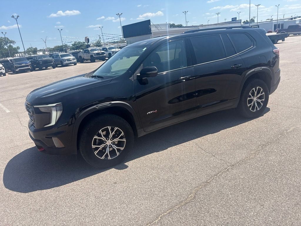 2024 GMC Acadia AT4