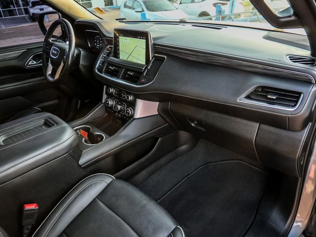 2022 GMC Yukon SLT