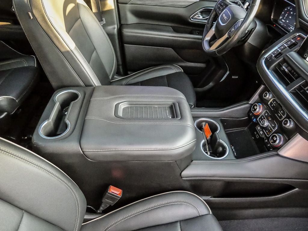 2022 GMC Yukon SLT