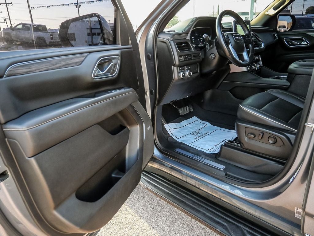 2022 GMC Yukon SLT