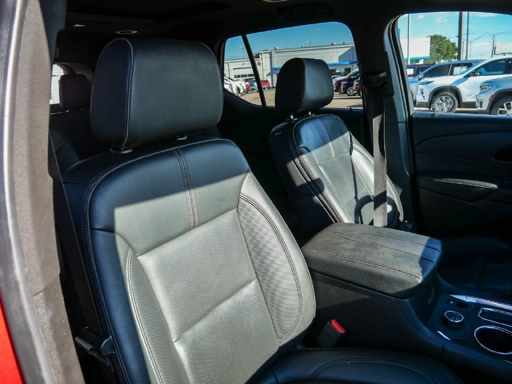 2022 Chevrolet Traverse RS