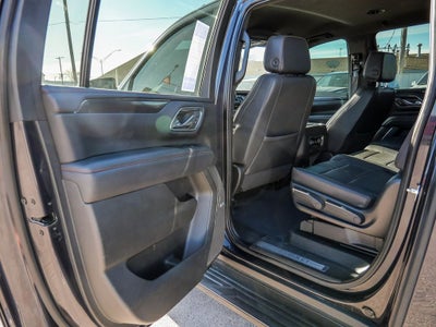 2023 Chevrolet Suburban RST