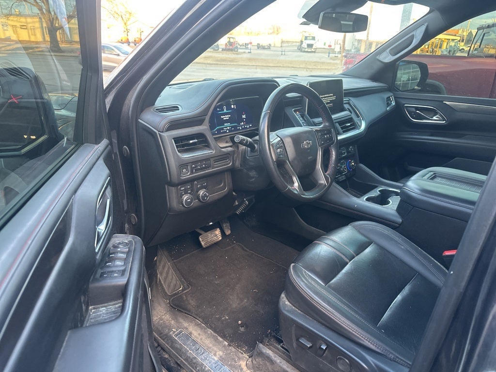 2023 Chevrolet Suburban RST