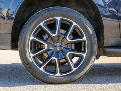 2023 Chevrolet Suburban RST