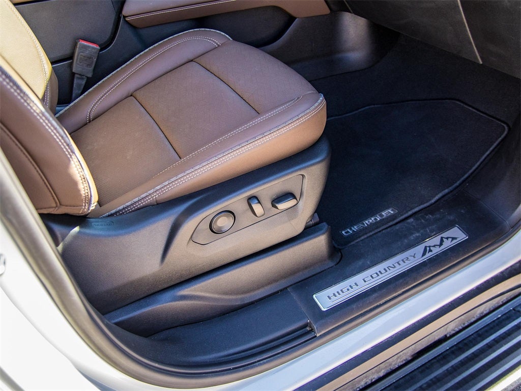 2024 Chevrolet Suburban High Country