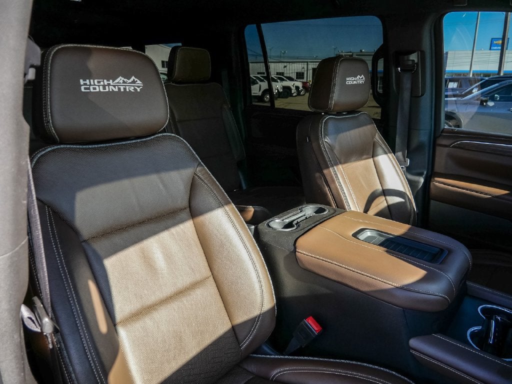 2021 Chevrolet Suburban High Country