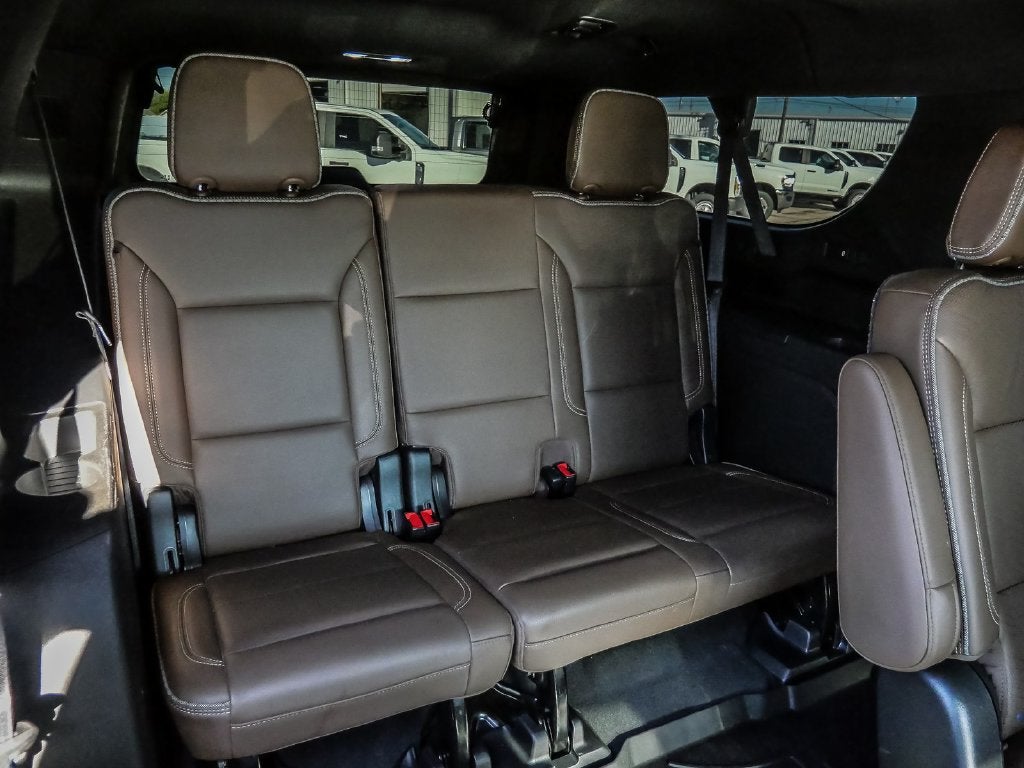 2021 Chevrolet Suburban High Country