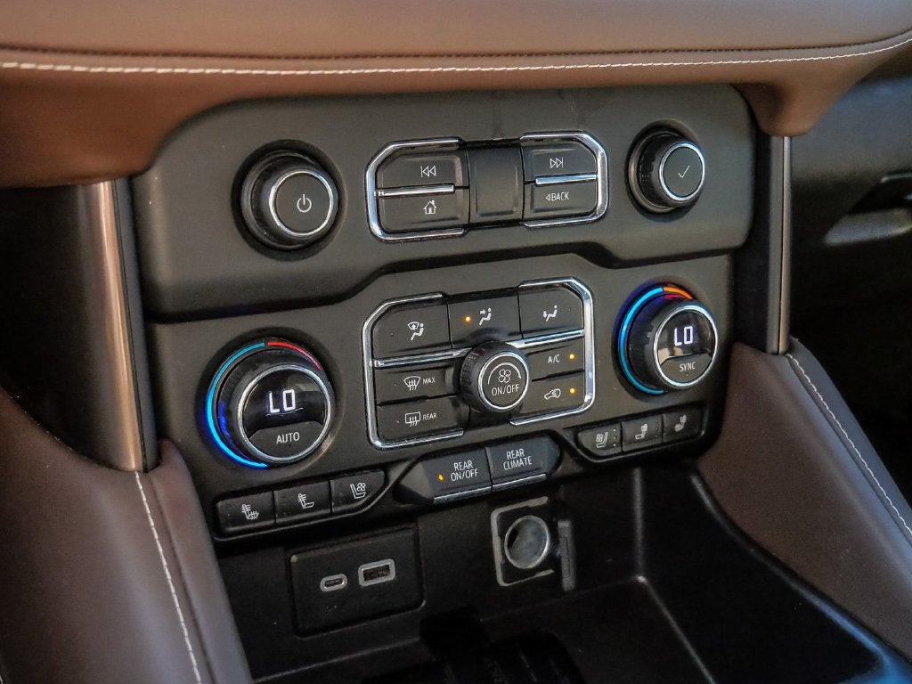 2021 Chevrolet Suburban High Country