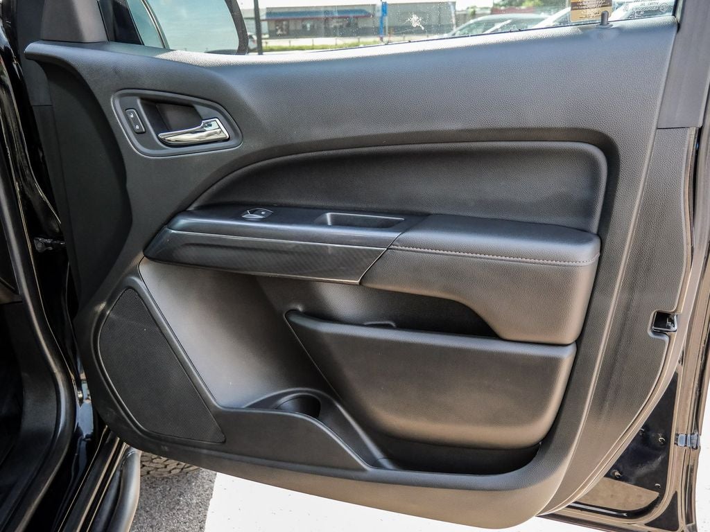 2022 GMC Canyon AT4 w/Leather