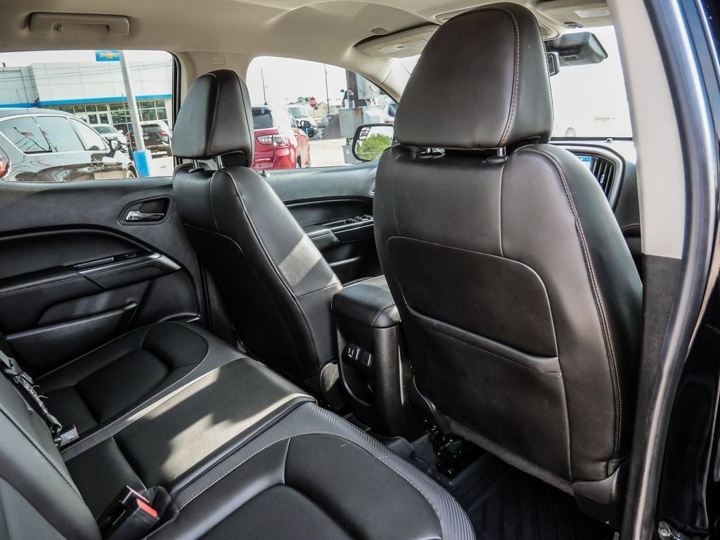 2022 GMC Canyon AT4 w/Leather