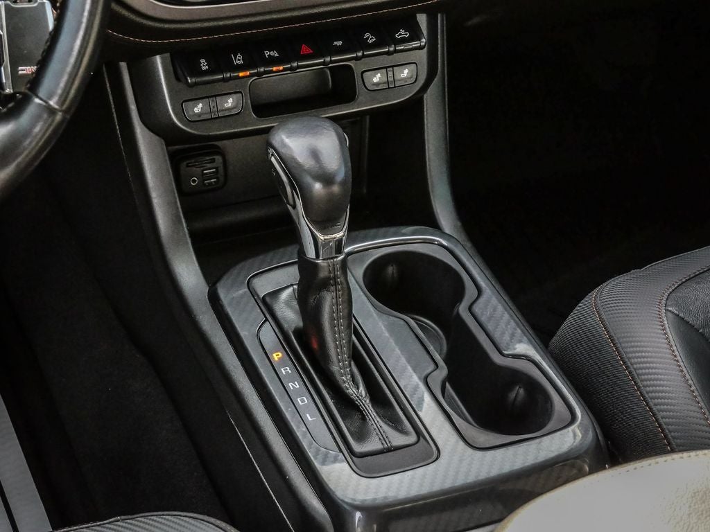 2022 GMC Canyon AT4 w/Leather