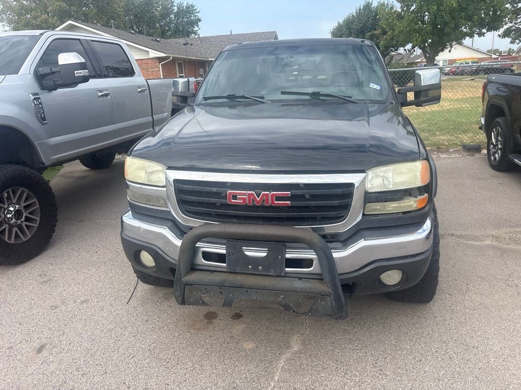 2004 GMC Sierra 2500HD SLE