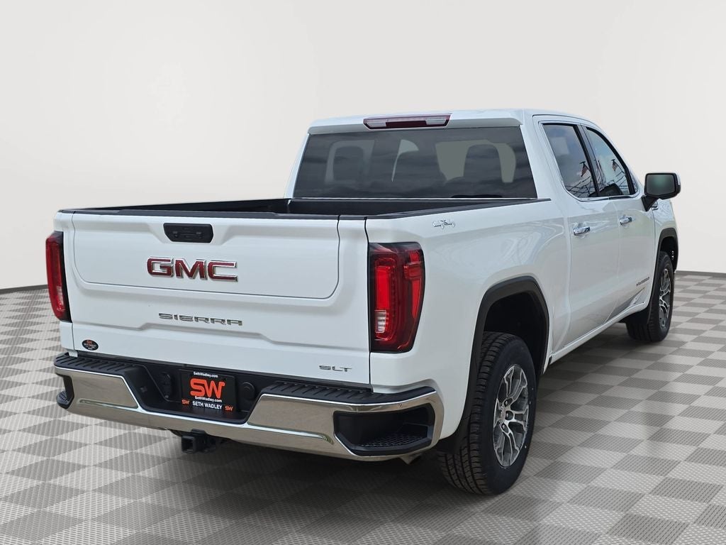 2025 GMC Sierra 1500 SLT