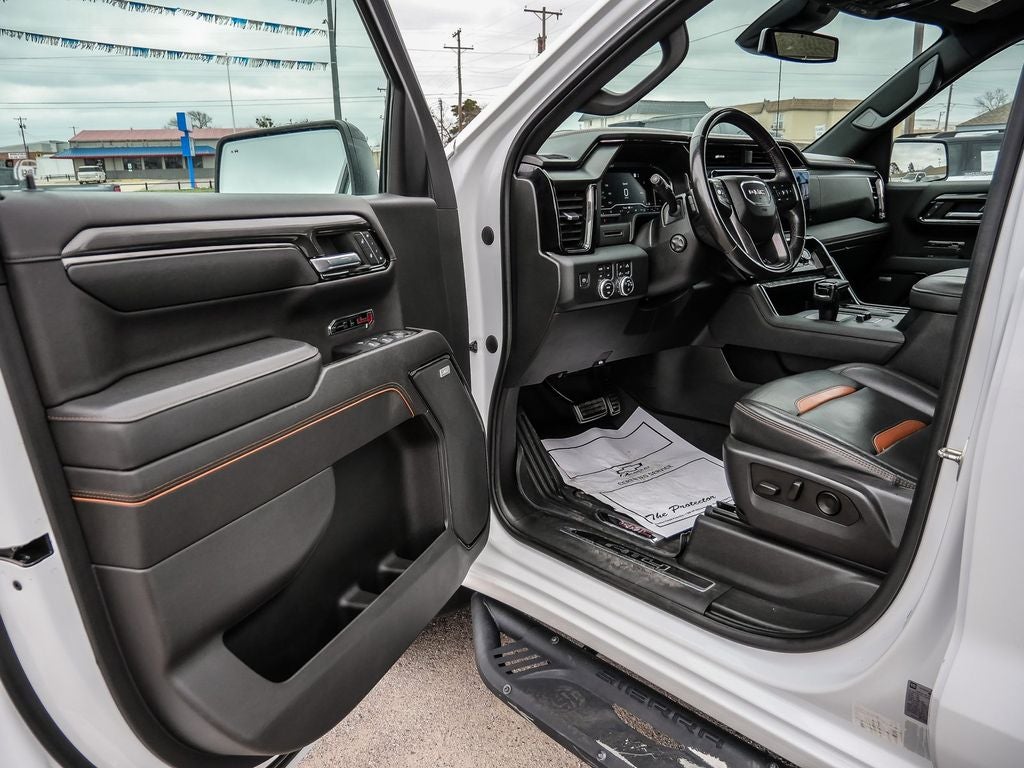 2023 GMC Sierra 1500 AT4