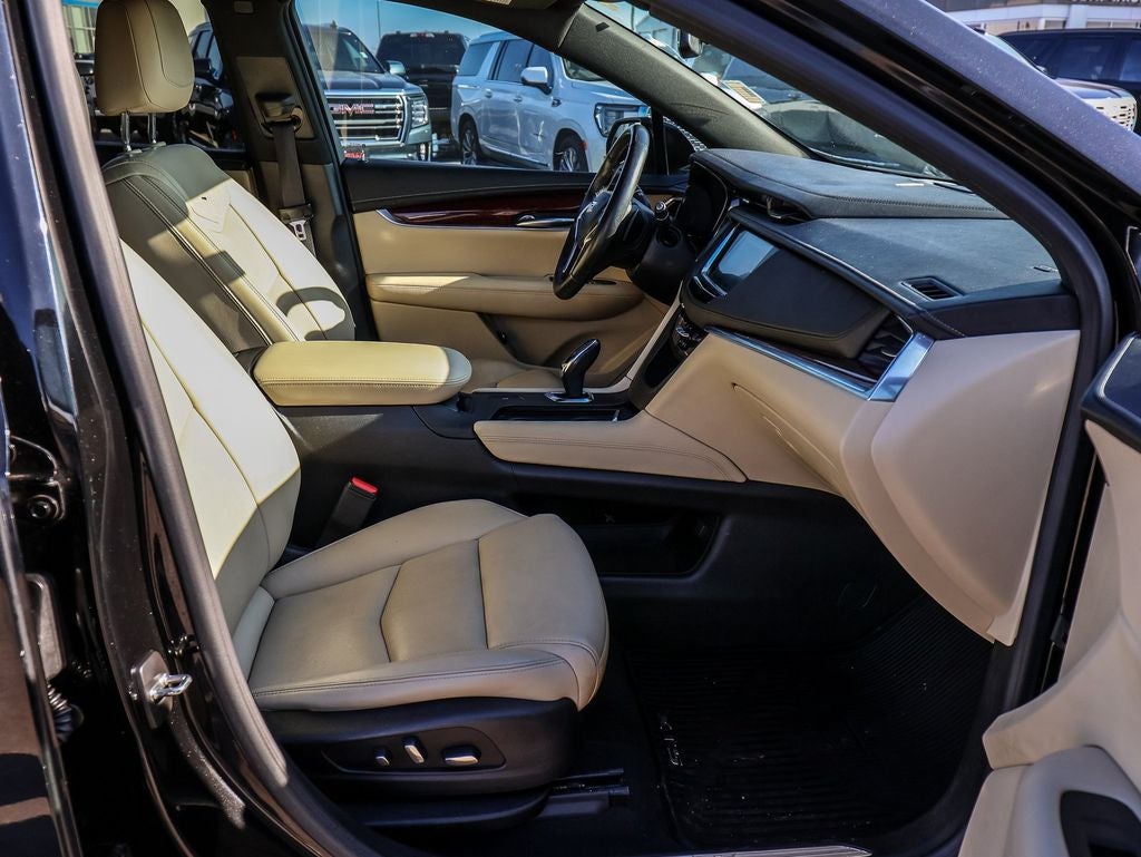 2018 Cadillac XT5 Luxury