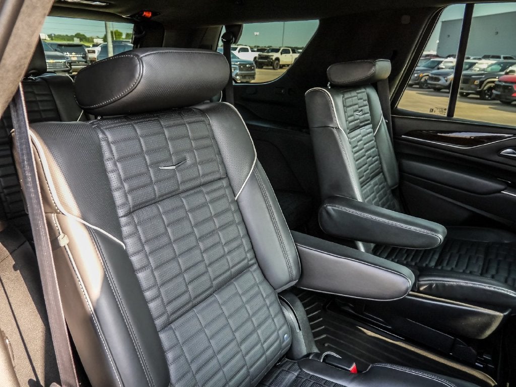 2023 Cadillac Escalade Premium Luxury Platinum