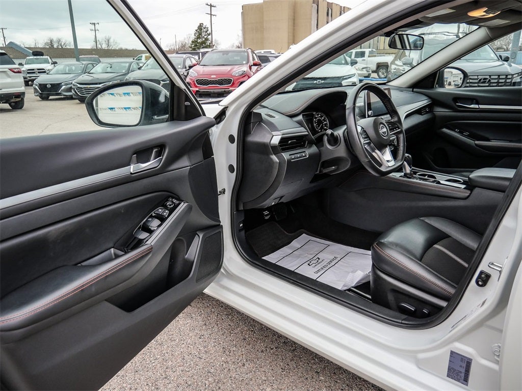 2024 Nissan Altima 2.5 SR