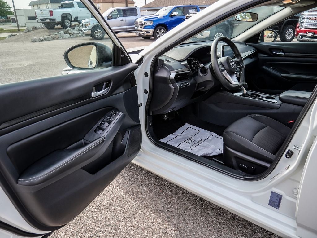 2025 Nissan Altima 2.5 SV