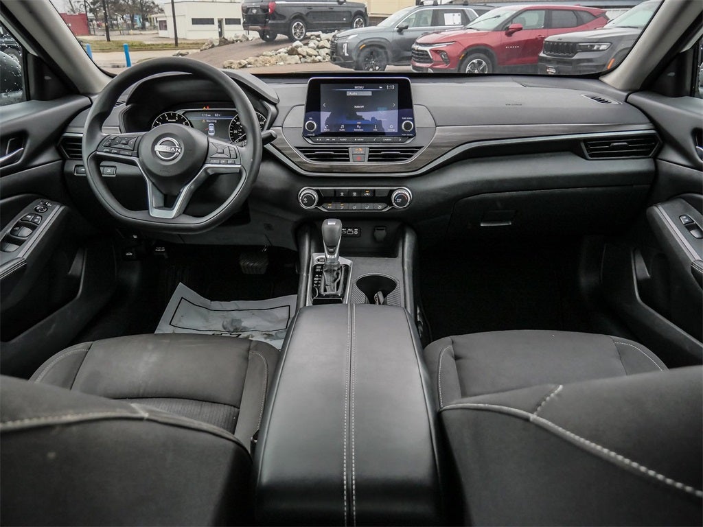 2025 Nissan Altima 2.5 SV