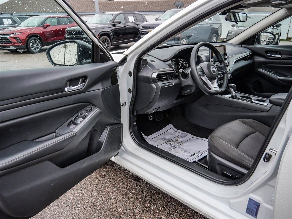 2025 Nissan Altima 2.5 SV