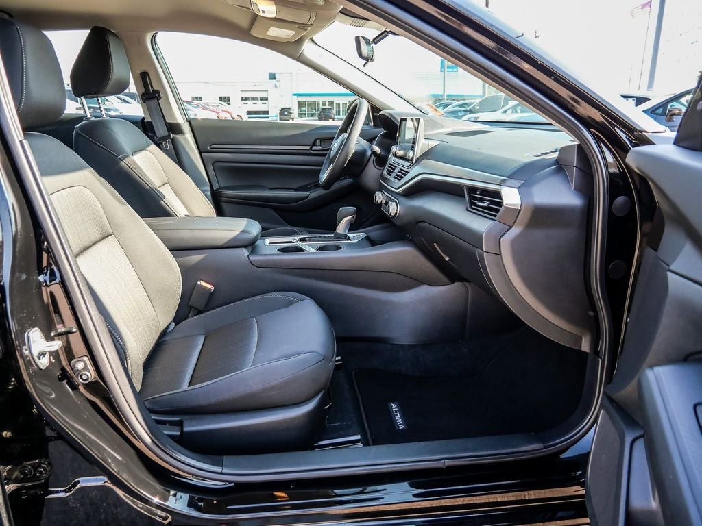 2026 Nissan Altima 2.5 SV