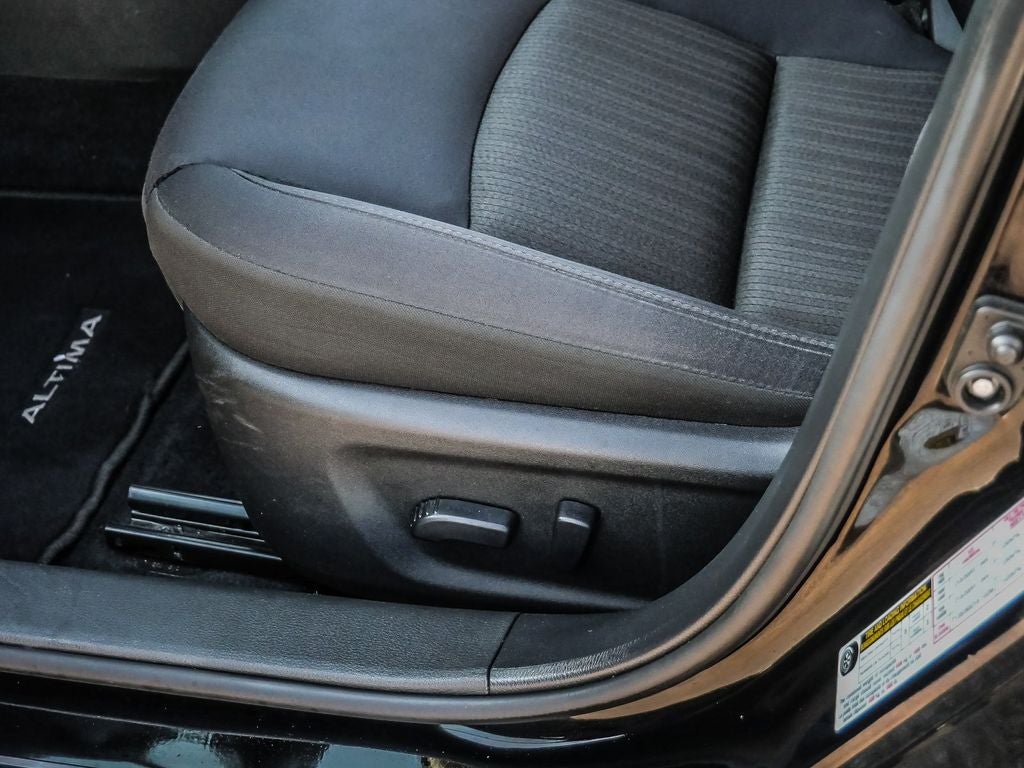2025 Nissan Altima 2.5 SV AWD