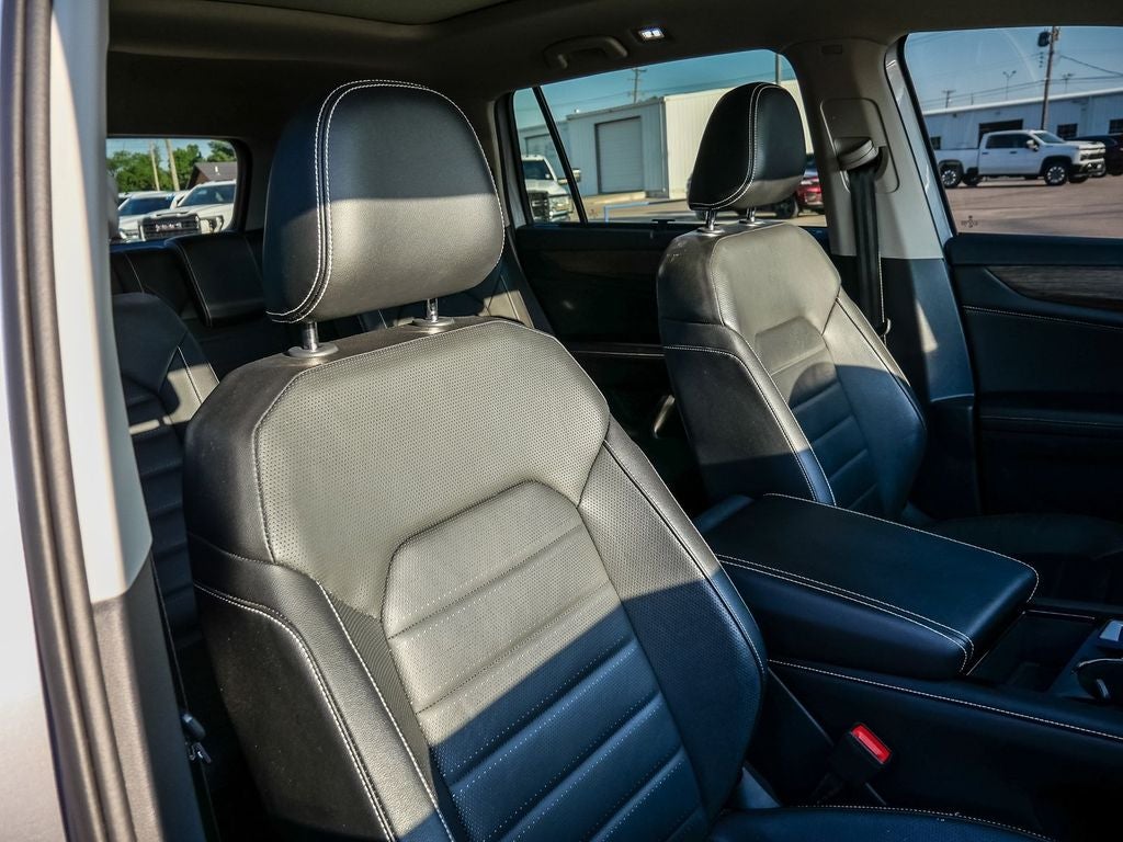 2024 Volkswagen Atlas 2.0T SEL