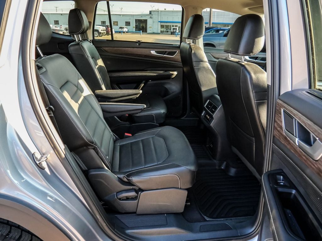 2024 Volkswagen Atlas 2.0T SEL