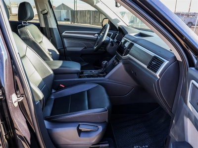 2022 Volkswagen Atlas 3.6L V6 SE w/Technology