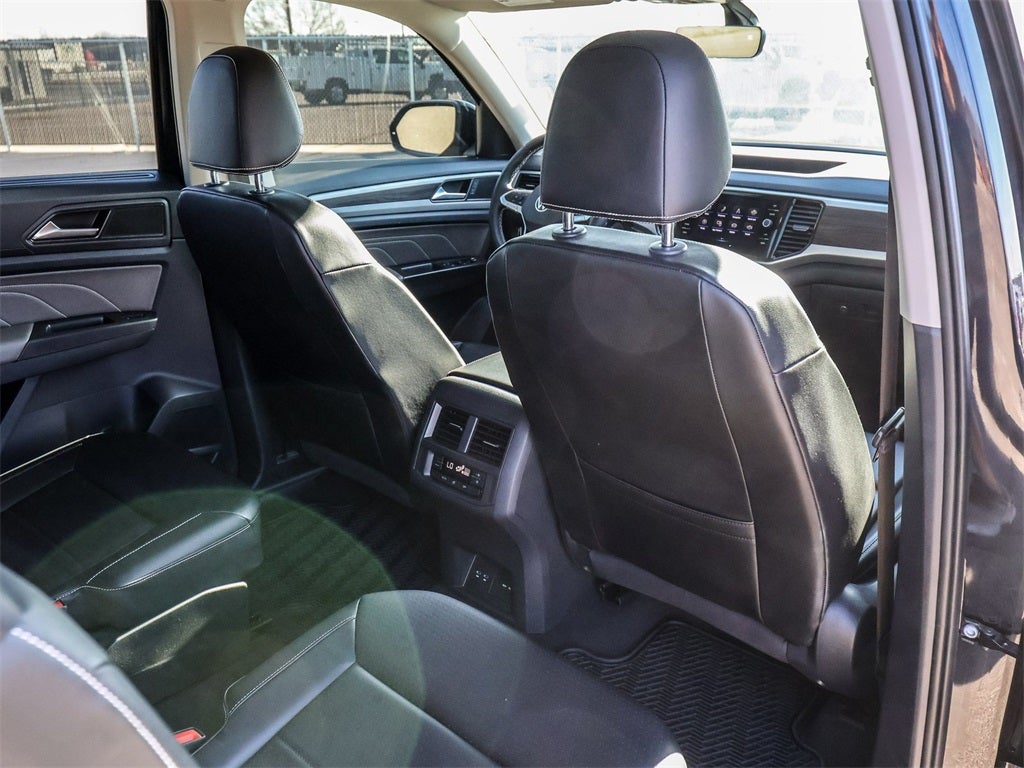 2022 Volkswagen Atlas 3.6L V6 SE w/Technology