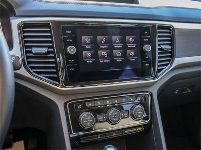 2022 Volkswagen Atlas 3.6L V6 SE w/Technology