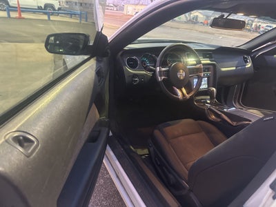 2014 Ford Mustang V6