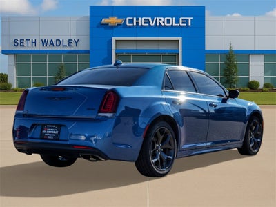 2022 Chrysler 300 Touring