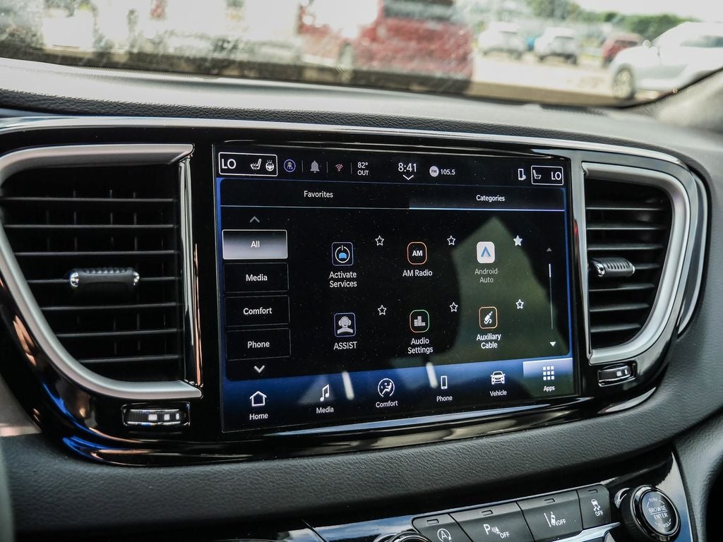 2025 Chrysler Pacifica Select