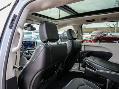 2024 Chrysler Pacifica Limited
