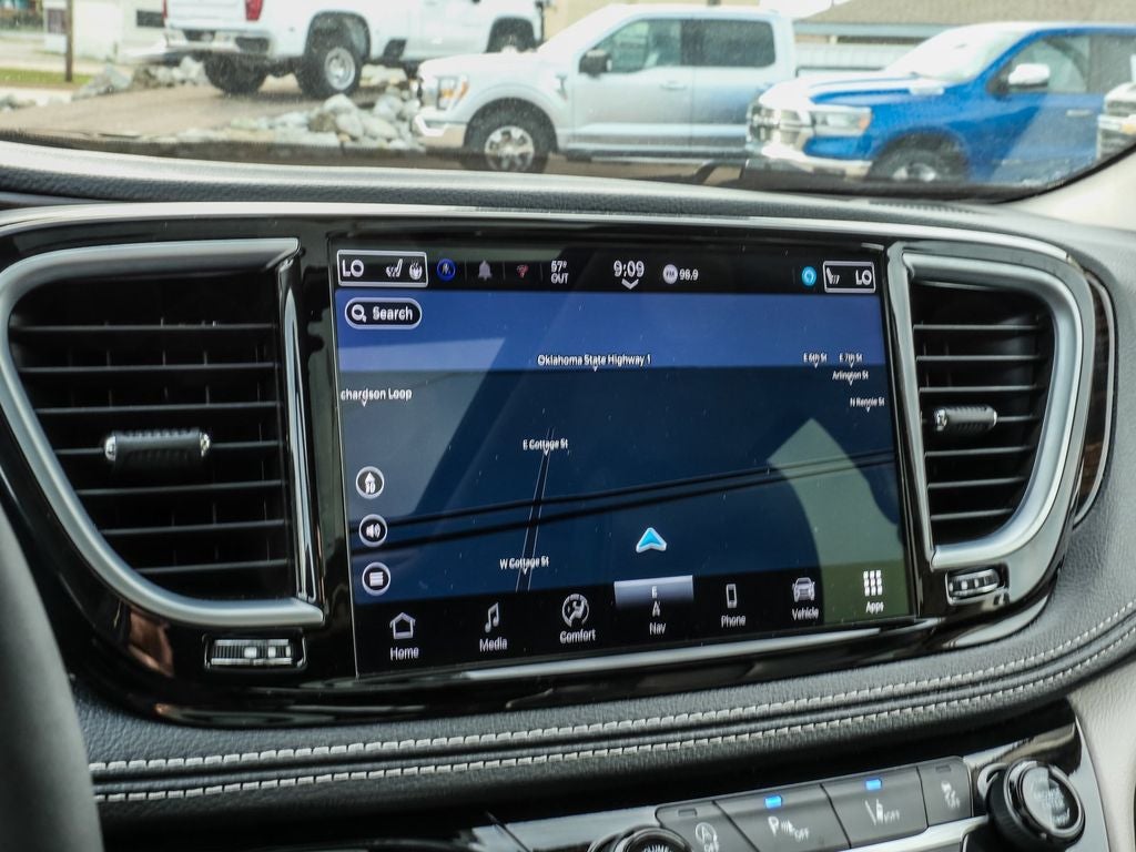 2024 Chrysler Pacifica Limited