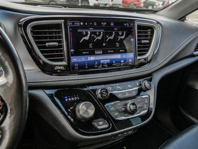 2021 Chrysler Pacifica Hybrid Touring L