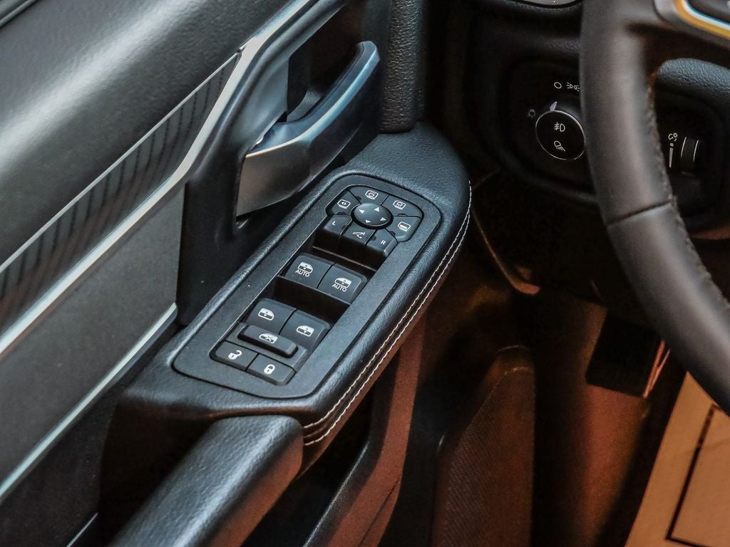2025 RAM 3500 Big Horn DRW