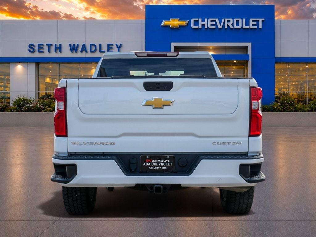 2022 Chevrolet Silverado 1500 LTD Custom