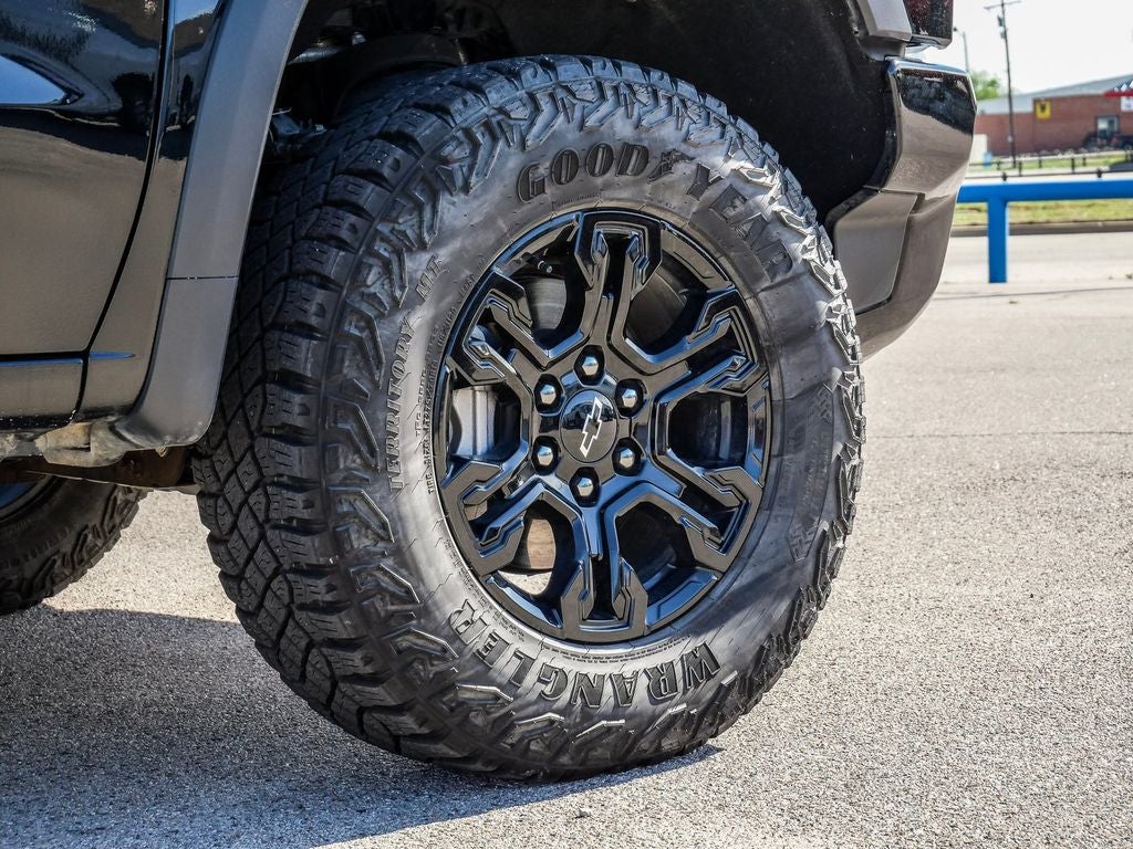 2024 Chevrolet Silverado 1500 ZR2