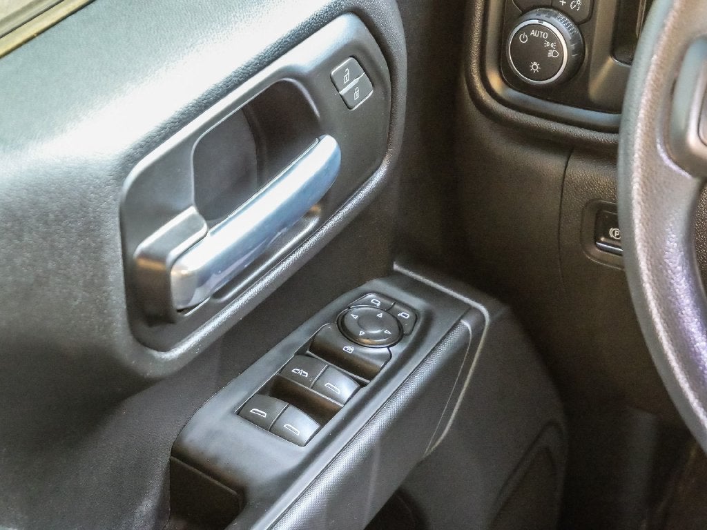 2025 Chevrolet Silverado 1500 Custom Trail Boss Z71