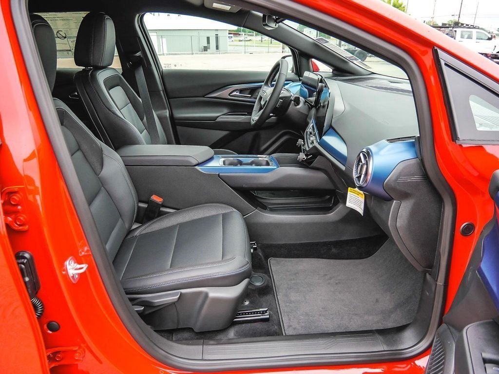 2024 Chevrolet Equinox EV LT
