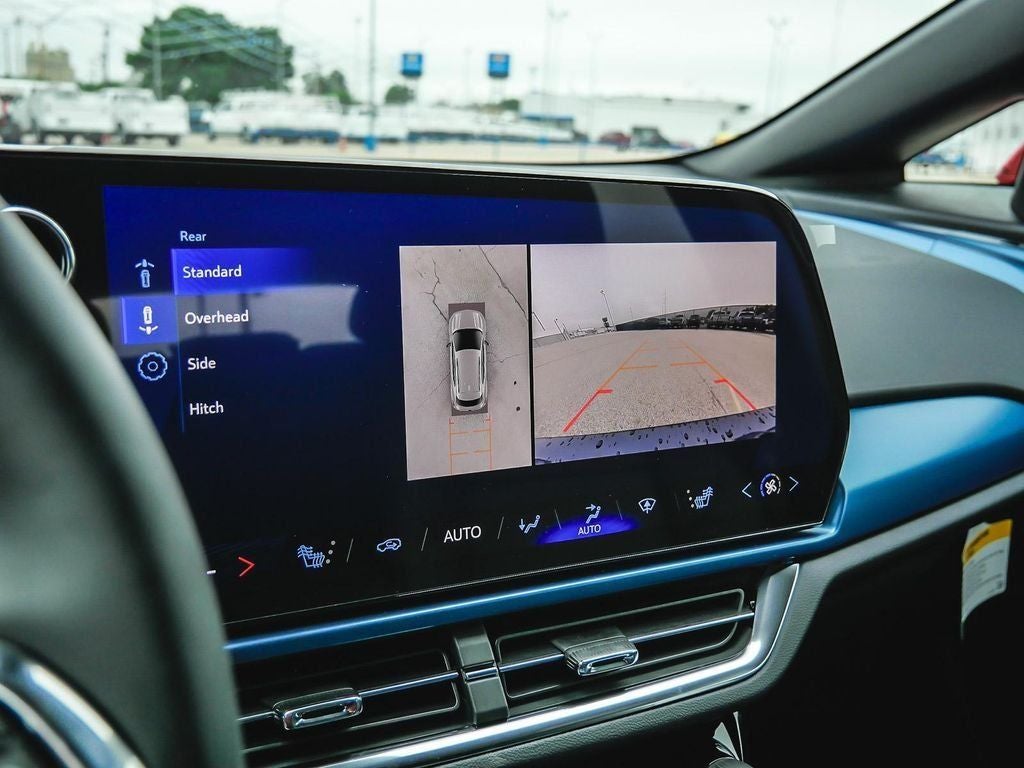 2024 Chevrolet Equinox EV LT