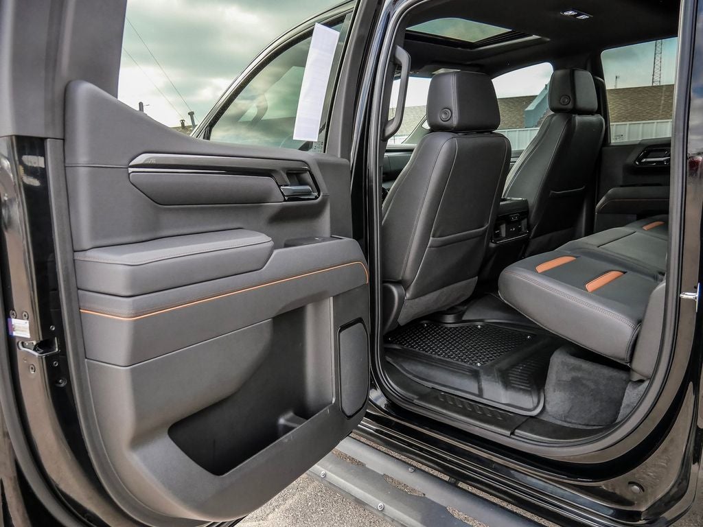2025 GMC Sierra 1500 AT4