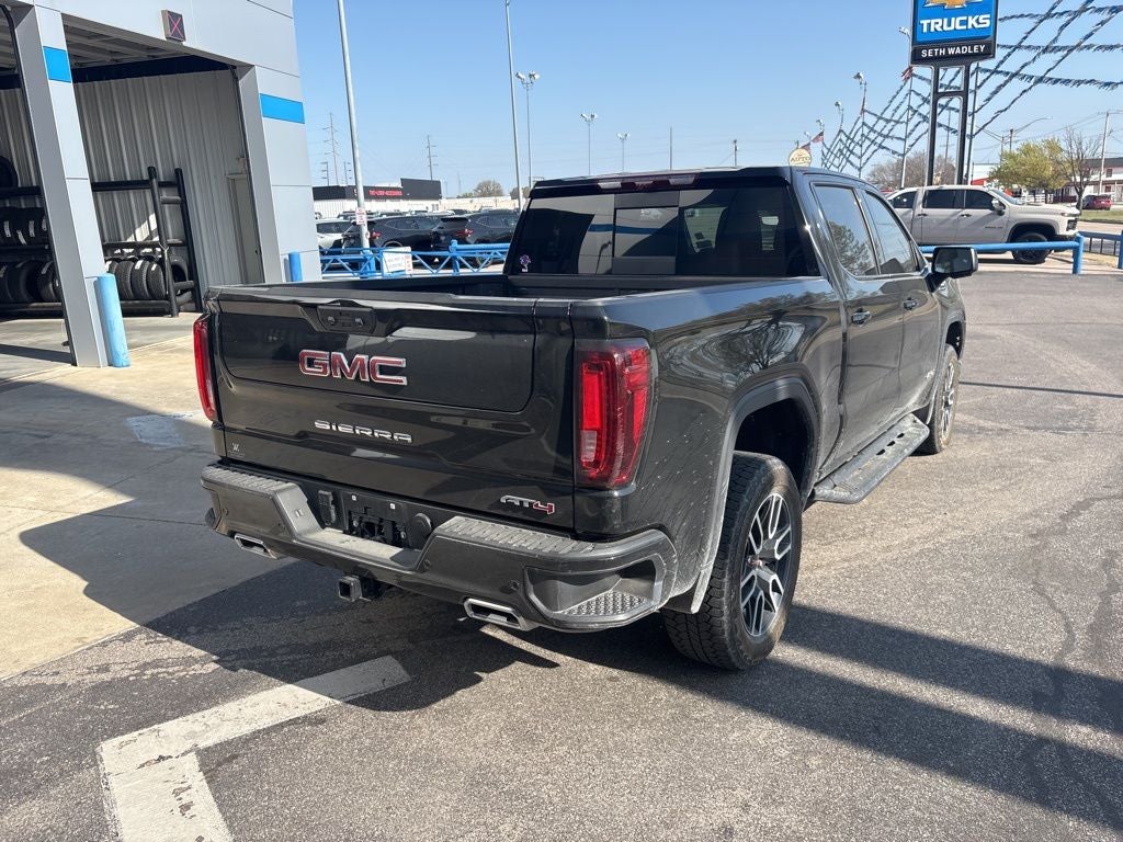 2025 GMC Sierra 1500 AT4