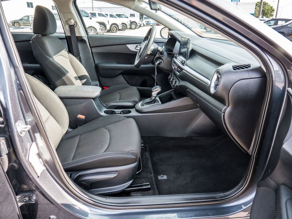 2024 Kia Forte LXS